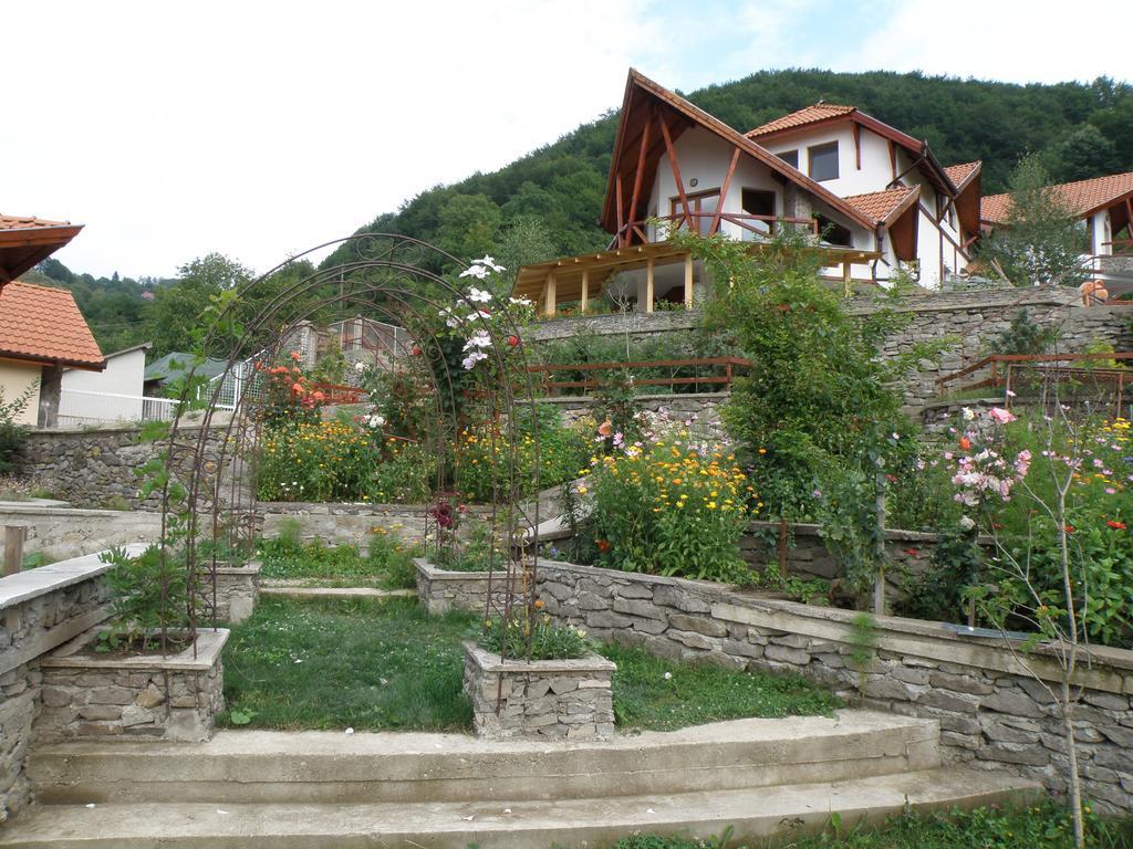 Vila Anastasia Sacarimbu Luaran gambar